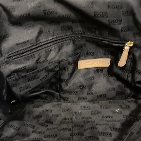 - Mk black patent leather bag - Picture 3 of 7